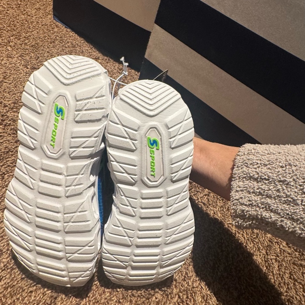 Sketchets Sport Blue and Green Kids Shoes size 12 NWT - Picture 6 of 6